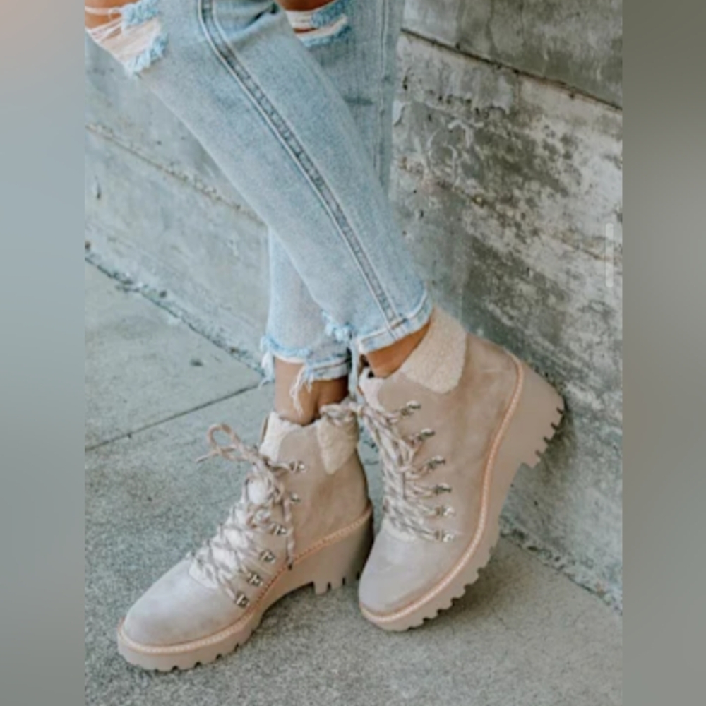 Dolce Vita Almond Leather Hanley Modern Ankle Hiking Sherpa Boots 6.5 Winter